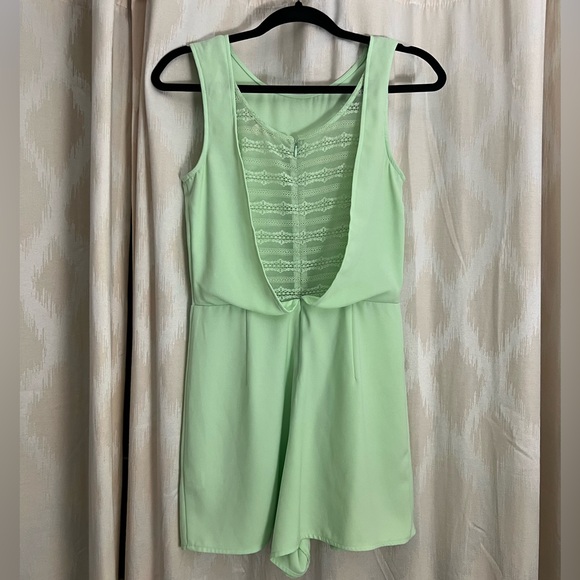 Gianni Bini Romper - Picture 3 of 5
